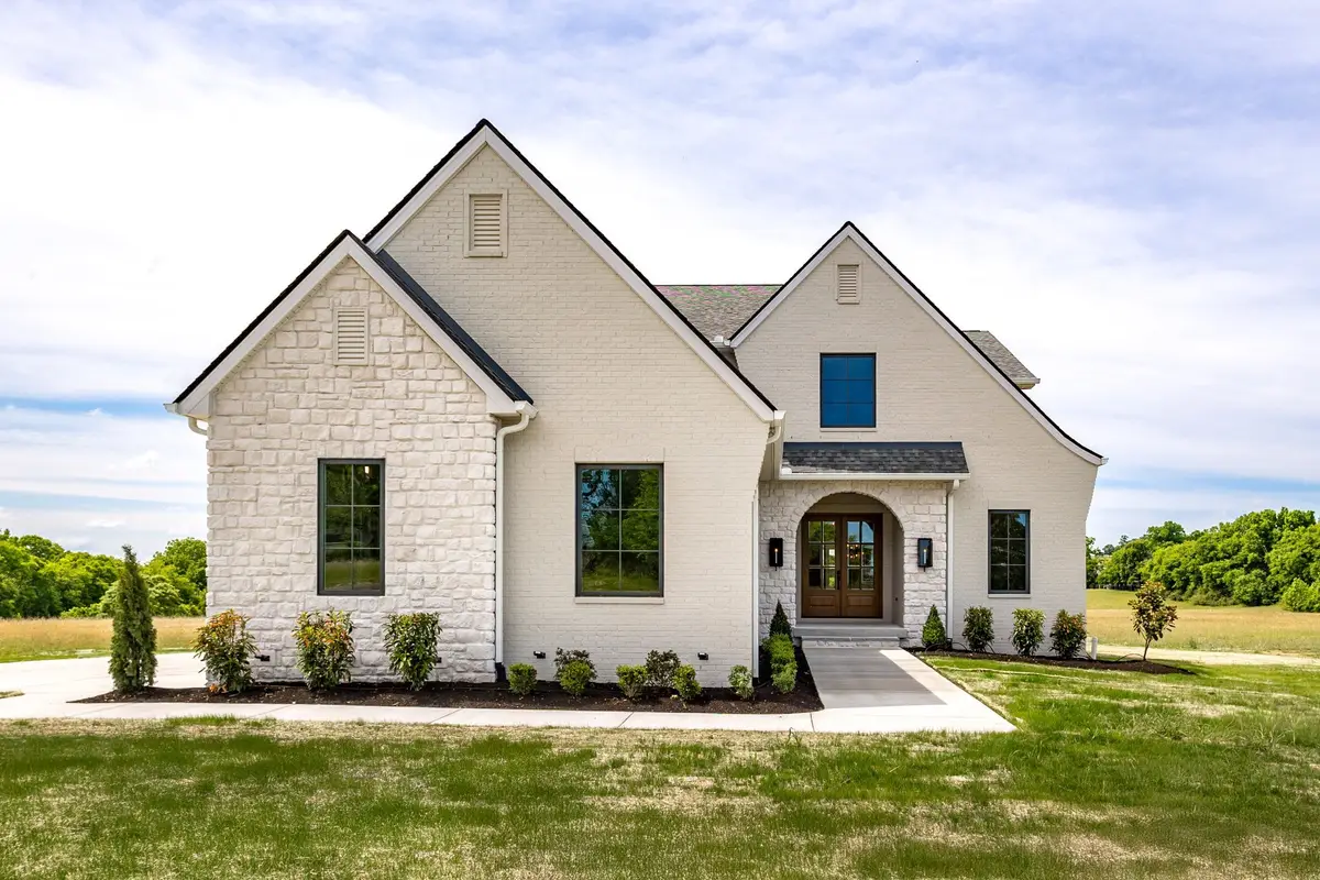 2400 Horn Springs, Lebanon, TN 37087 - #1