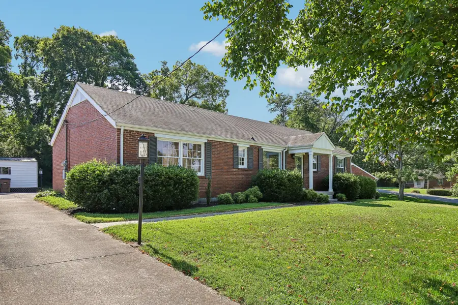 417 Springview Dr, Nashville, TN 37214 - #2