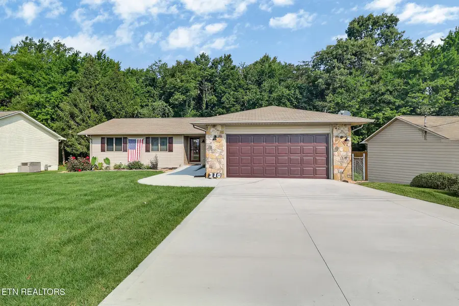 310 Southgate Drive, Crossville, TN 38555 - #2