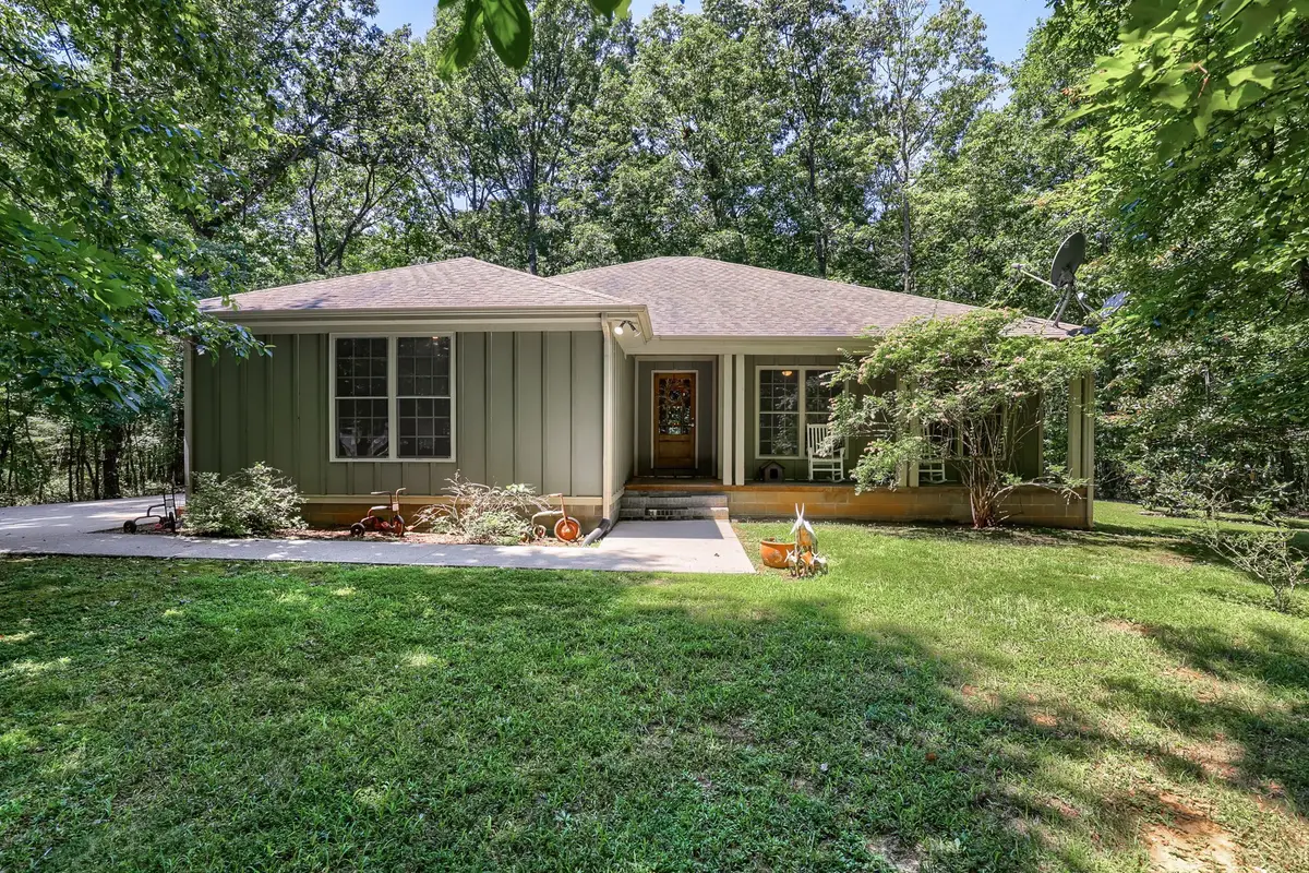 60 Lightning Bug Ln, Sewanee, TN 37375 - #1
