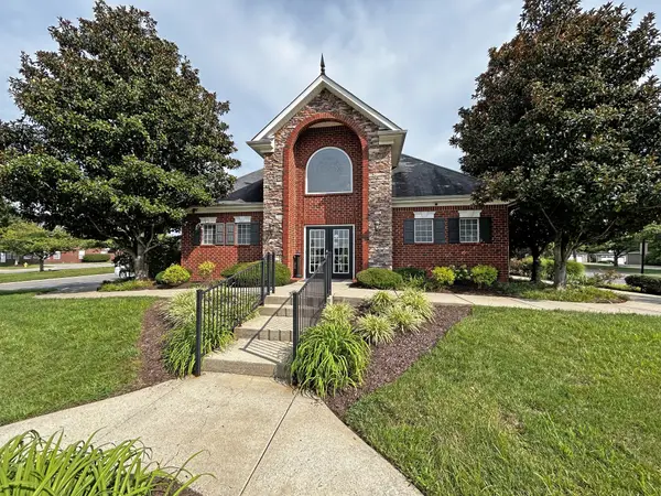 395 Devon Chase Hl #2303, Gallatin, TN 37066