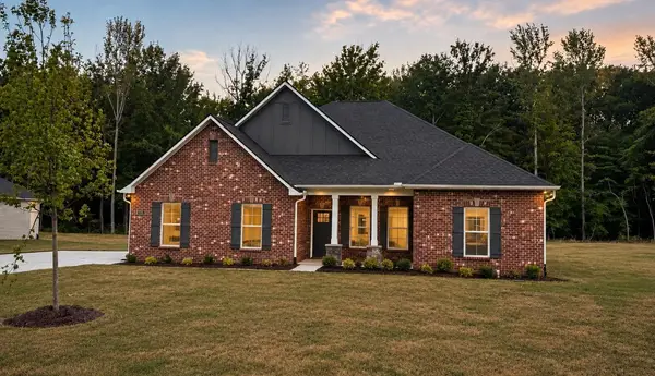 8709 Turnbull Dr, Pleasant View, TN 37146