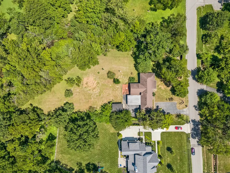 725 Newberry Rd, Nashville, TN 37205 - #2