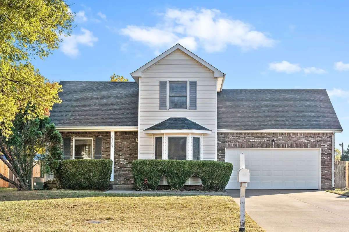 3737 Heather Dr, Clarksville, TN 37042 - #1
