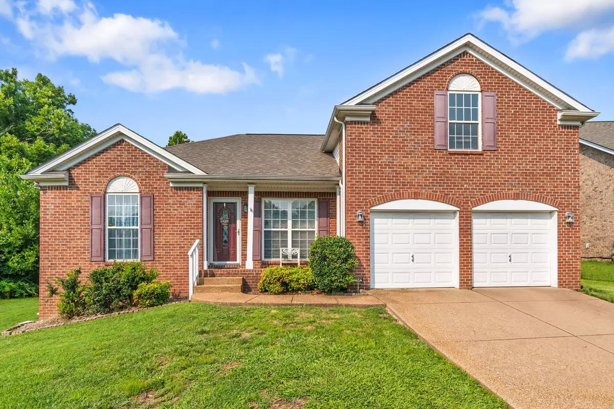 214 Cobblestone Lndg, Mount Juliet, TN 37122 - #1