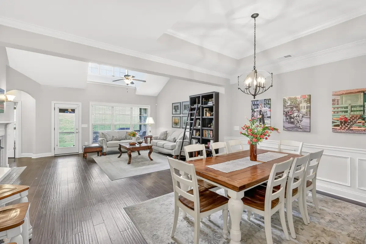 179 Village Cir, Lebanon, TN 37087 - #1