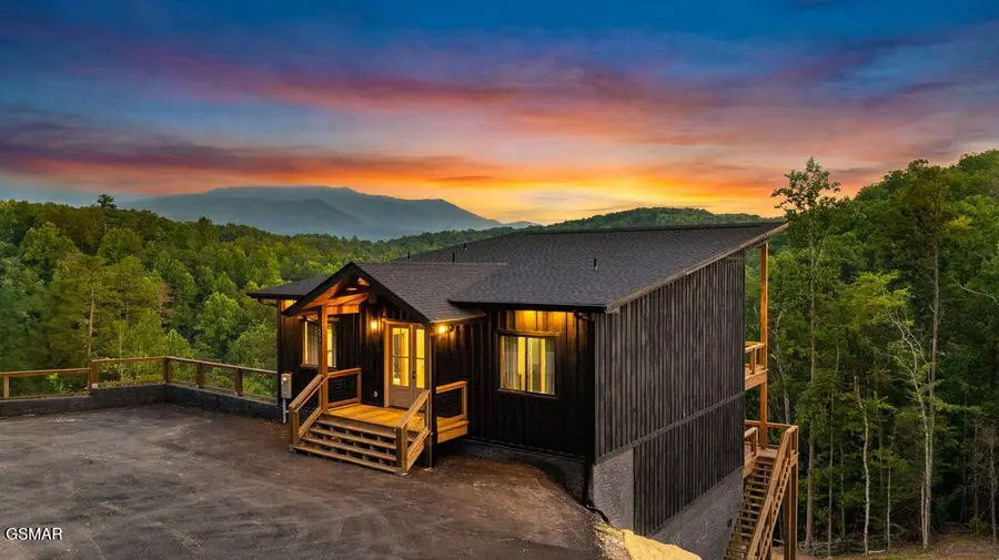 2217 Legend Drive, Sevierville, TN 37876 - #2