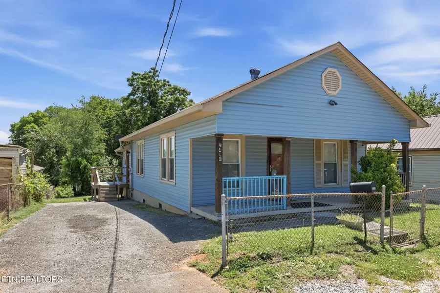 2446 Brown Ave, Knoxville, TN 37917 - #3