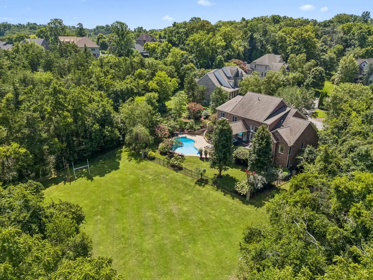 9510 Eldwick Dr, Brentwood, TN 37027 - #1