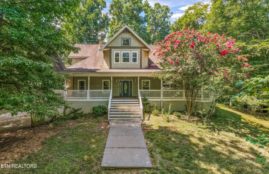 400 Cabbage Cemetery Rd, Washburn, TN 37888 - #2