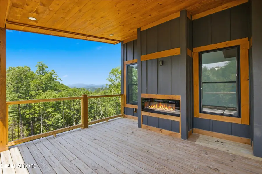 2046 Spurling Rd, Sevierville, TN 37862 - #3