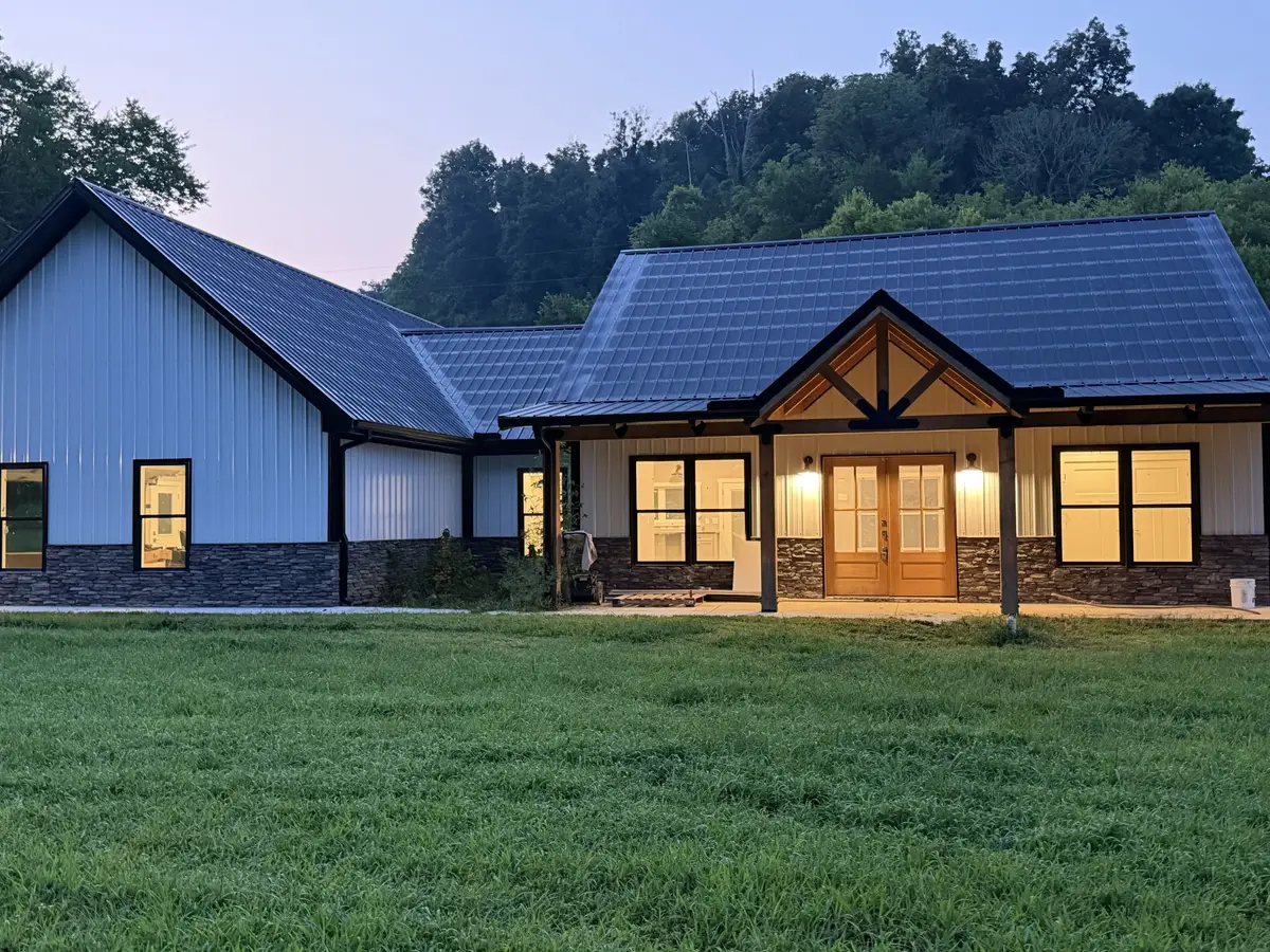 333 Possum Trott Rd, Shelbyville, TN 37160 - #1