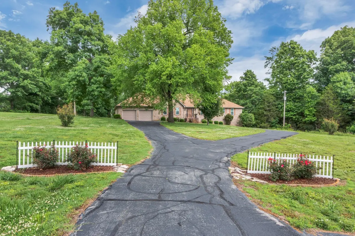 2417 Sowell Mill Pike, Columbia, TN 38401 - #1