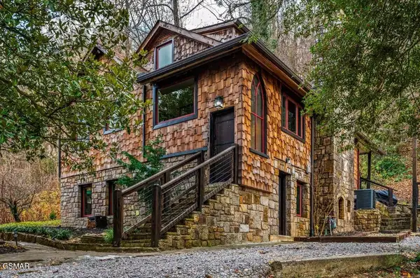 302 Newman Road, Gatlinburg, TN 37738