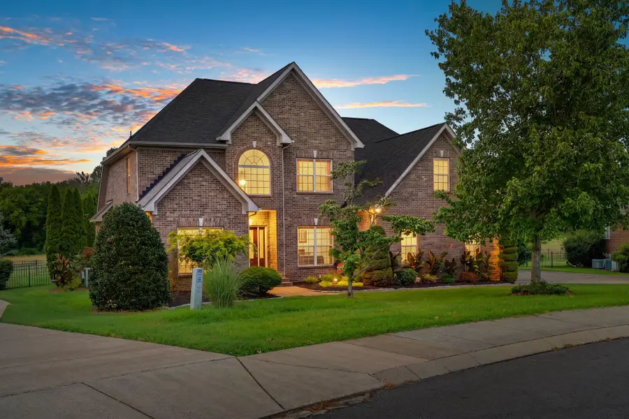 417 Eclipse Dr, Murfreesboro, TN 37129 - #2