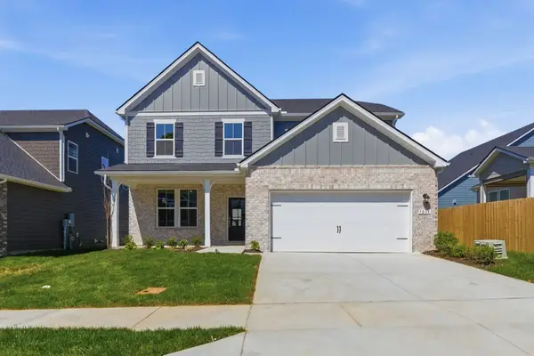 1235 Wallace Way E, Hermitage, TN 37076