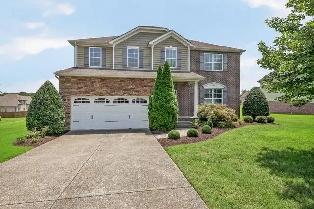 611 Briarhill Rd, Lebanon, TN 37087 - #1