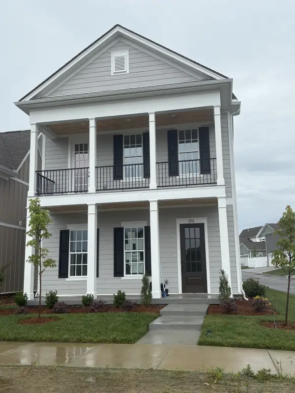 301 Caxton Aly, Nolensville, TN 37135