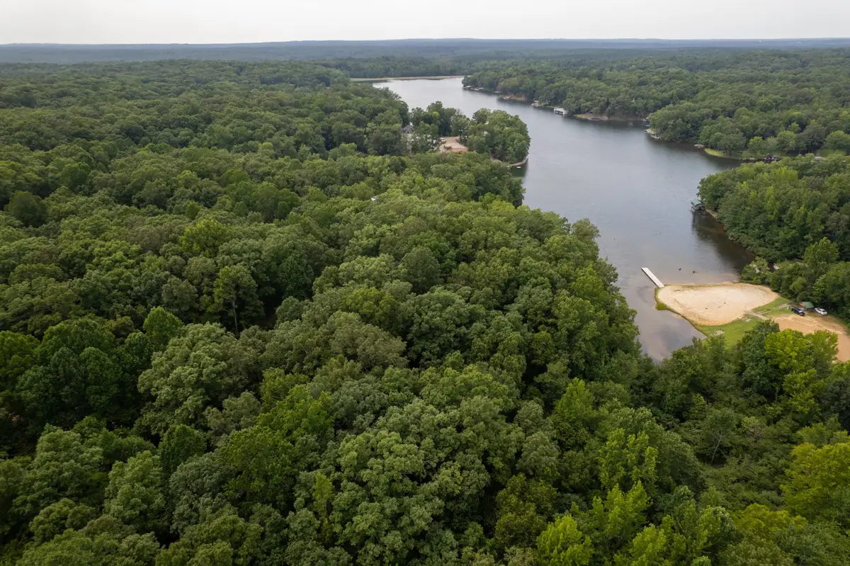 306 Oak Dr, Saulsbury, TN 38067 - #1