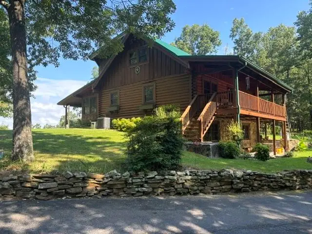 863 Porch Rock Road, Pikeville, TN 37367 - #2