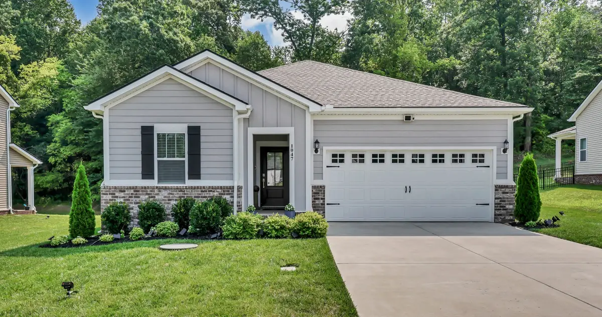 1047 Ross Farms Blvd, Clarksville, TN 37043 - #1
