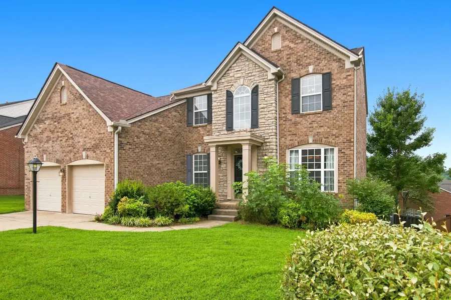 3033 Brookview Forest Dr, Nashville, TN 37211 - #2