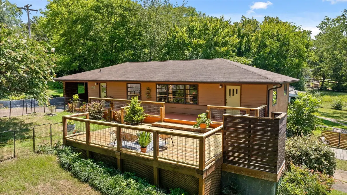 742 S Germantown Circle, Chattanooga, TN 37412 - #1