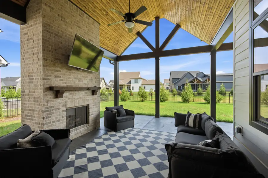 7517 Sutcliff Dr, College Grove, TN 37046 - #3