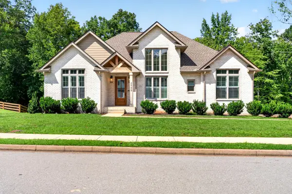 2545 Everwood Ct, Clarksville, TN 37043