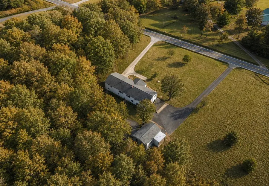 2411 Slayden Marion Rd, Cumberland Furnace, TN 37051 - #2
