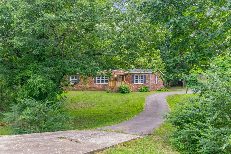5021 Highway 100, Lyles, TN 37098 - #2