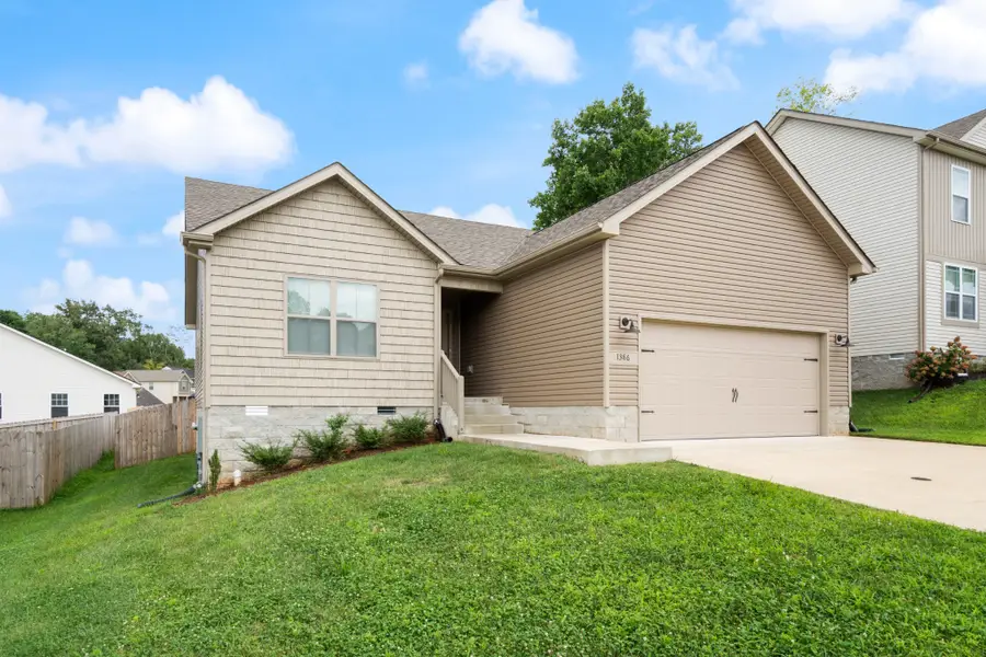1386 Isaiah Dr, Clarksville, TN 37042 - #3