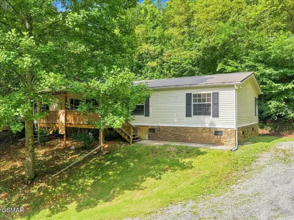 255 Midnight Way, Parrottsville, TN 37843