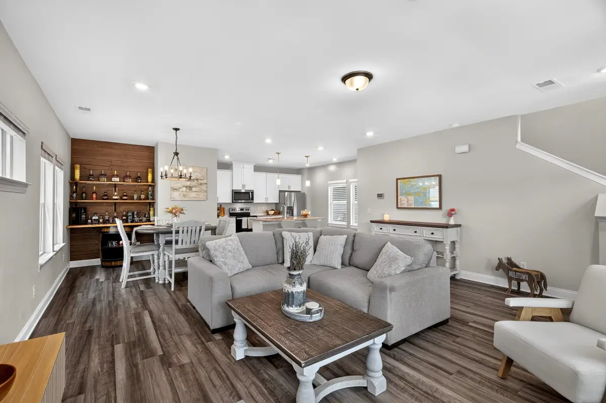 656 Taylor Bend Rd, Columbia, TN 38401 - #1