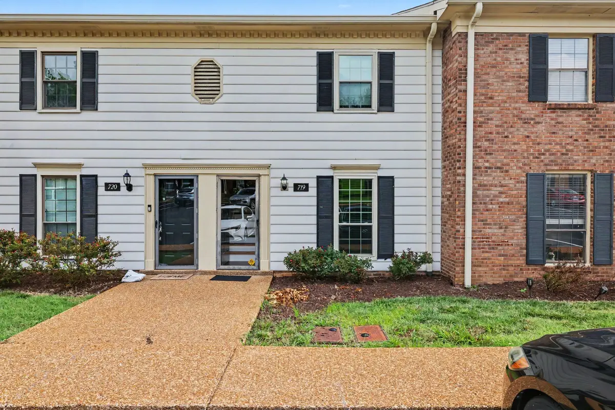 719 Fox Ridge Dr, Brentwood, TN 37027 - #1