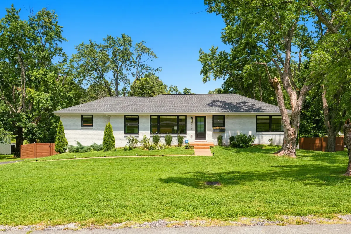 2320 Ridgeland Dr, Nashville, TN 37214 - #1