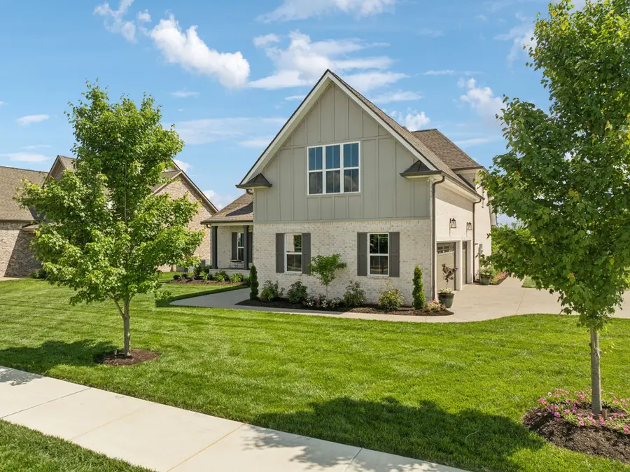 1009 Stone Creek Ln, Lebanon, TN 37087 - #2