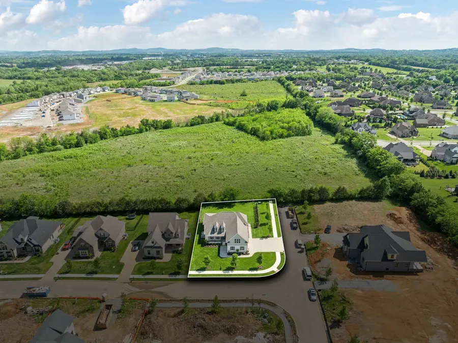 1009 Stone Creek Ln, Lebanon, TN 37087 - #3