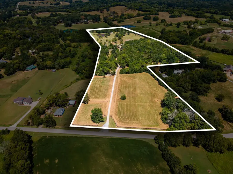 8362 Patterson Rd, College Grove, TN 37046 - #3