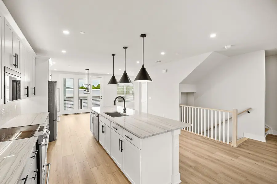820 42nd Ave N, Nashville, TN 37209 - #3