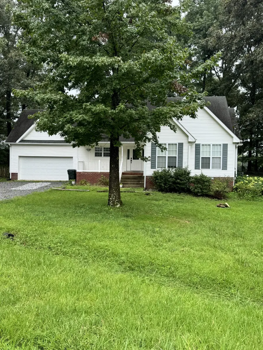 127 Silver Leaf Cir, Dickson, TN 37055 - #2