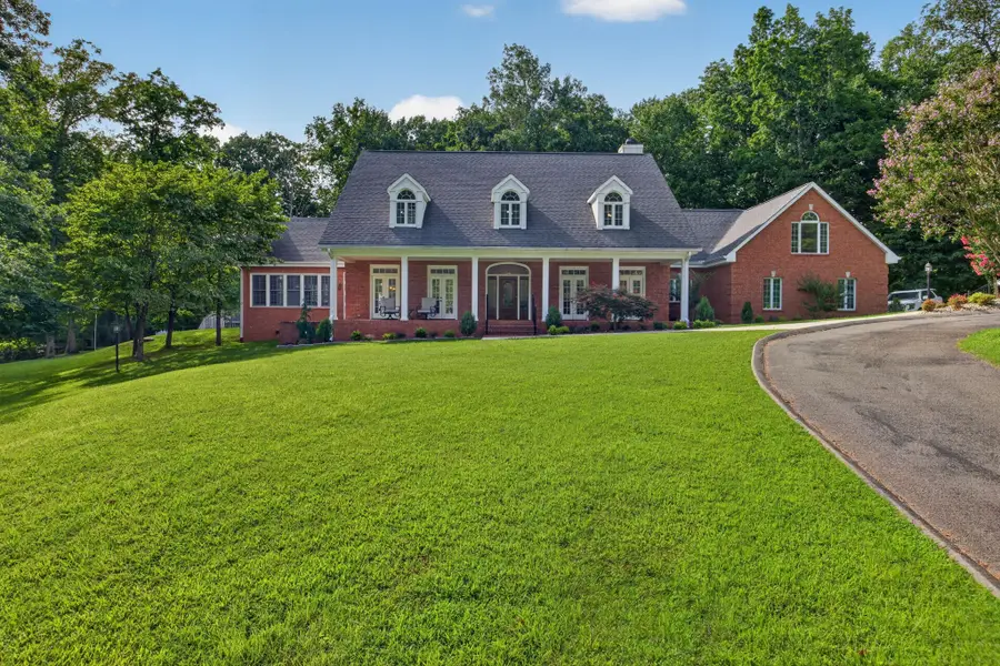 325 Mckennon Blvd, McMinnville, TN 37110 - #2