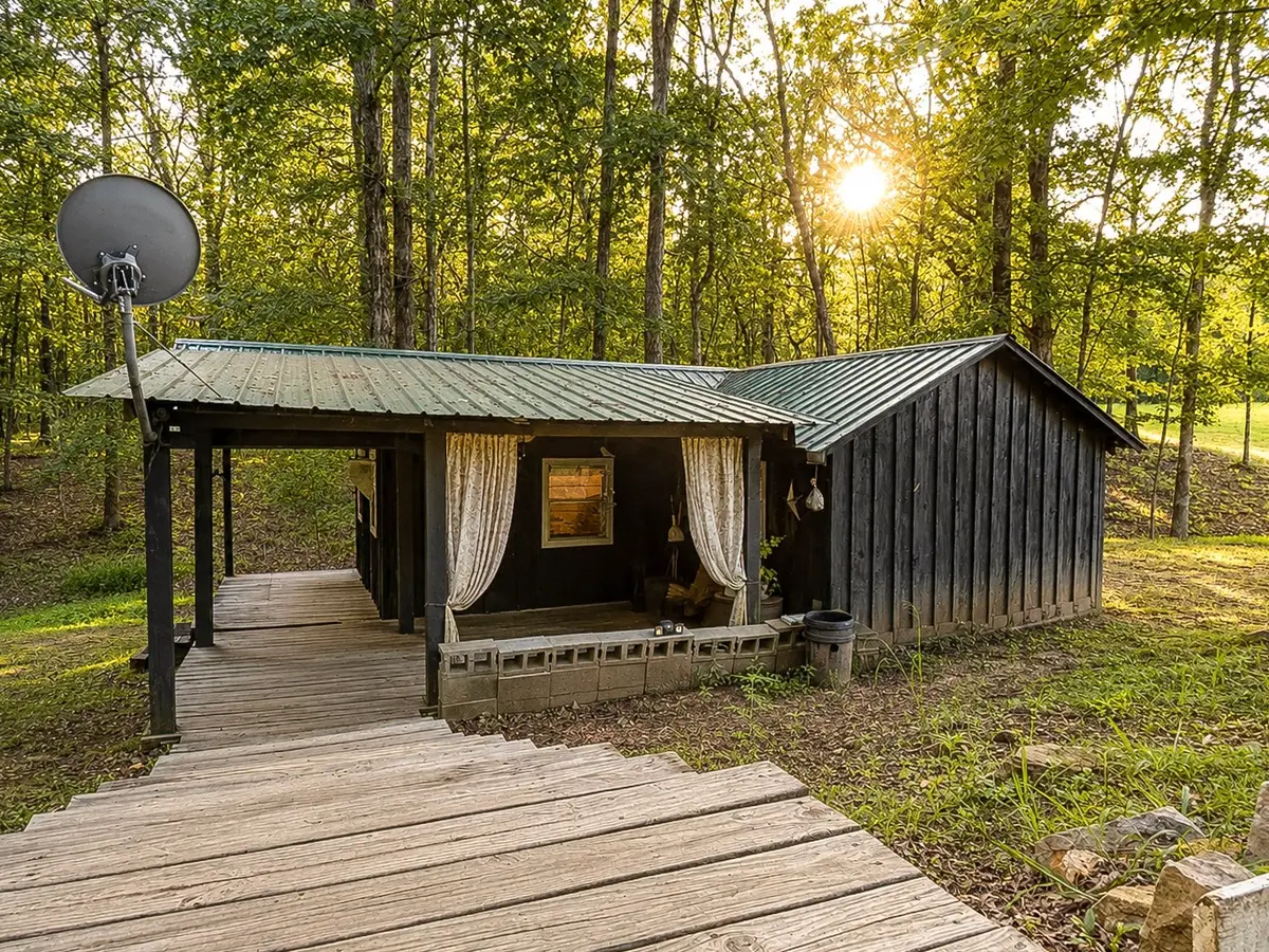 122 Day Break Rd, Summertown, TN 38483 - #1