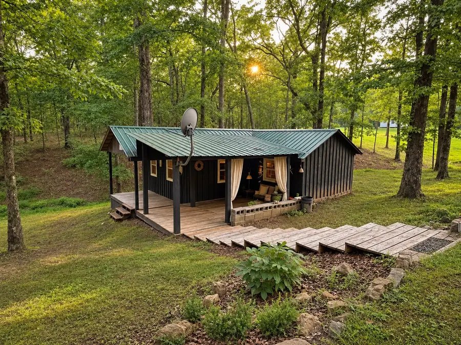 122 Day Break Rd, Summertown, TN 38483 - #3