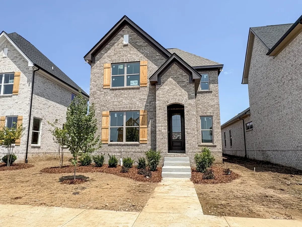 1220 Kennesaw Blvd, Gallatin, TN 37066 - #1