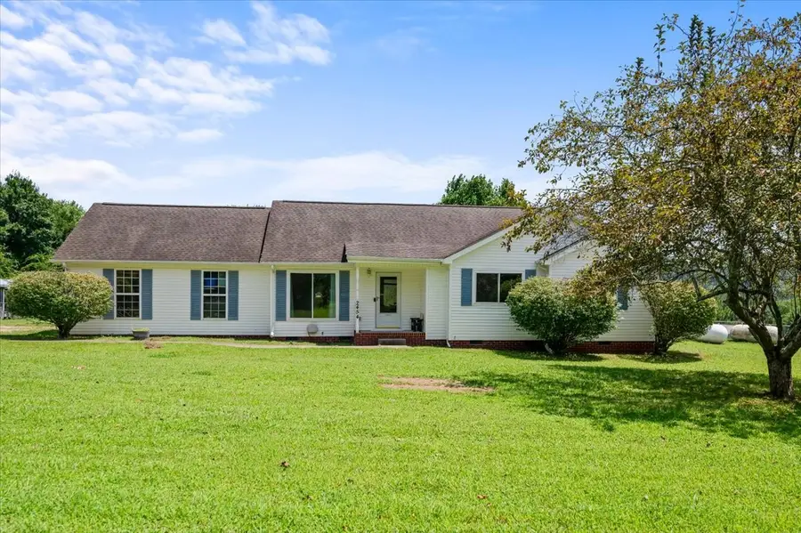 2454 Gene Fitzgerald Rd, Columbia, TN 38401 - #2
