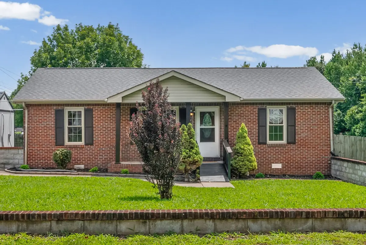 362 Donna Dr, Clarksville, TN 37042 - #1