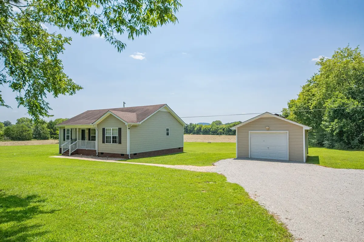 2784 Joe Reeves Rd, Lewisburg, TN 37091 - #1