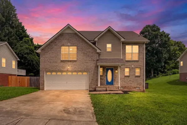 1488 Cedar Springs Cir, Clarksville, TN 37042