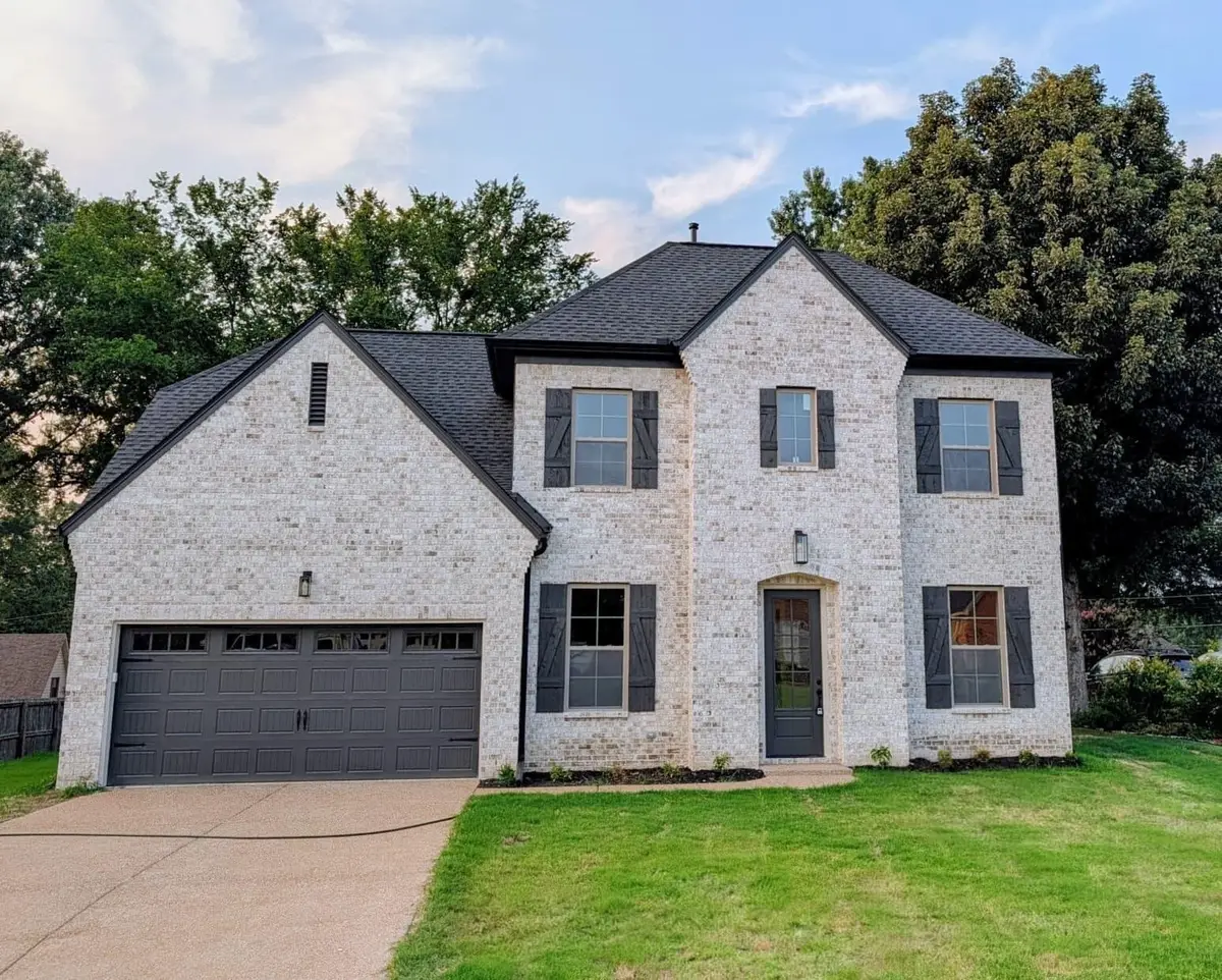 9624 Pine Point Dr, Lakeland, TN 38002 - #1